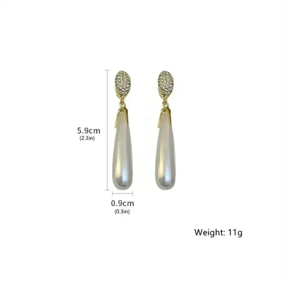 White Women's Large Teardrop Faux Pearl & Rhinestone Decor Earrings - Picture 5 of 5